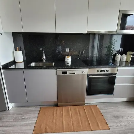 Apartment Ao Lado Da Estacao Do Metro! Vila Nova de Gaia